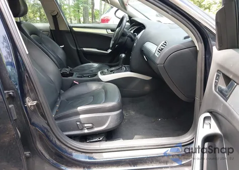 2010 Audi A4 2.0T Premium z USA, uszkodzony, nr VIN WAUFFAFL0AN020623